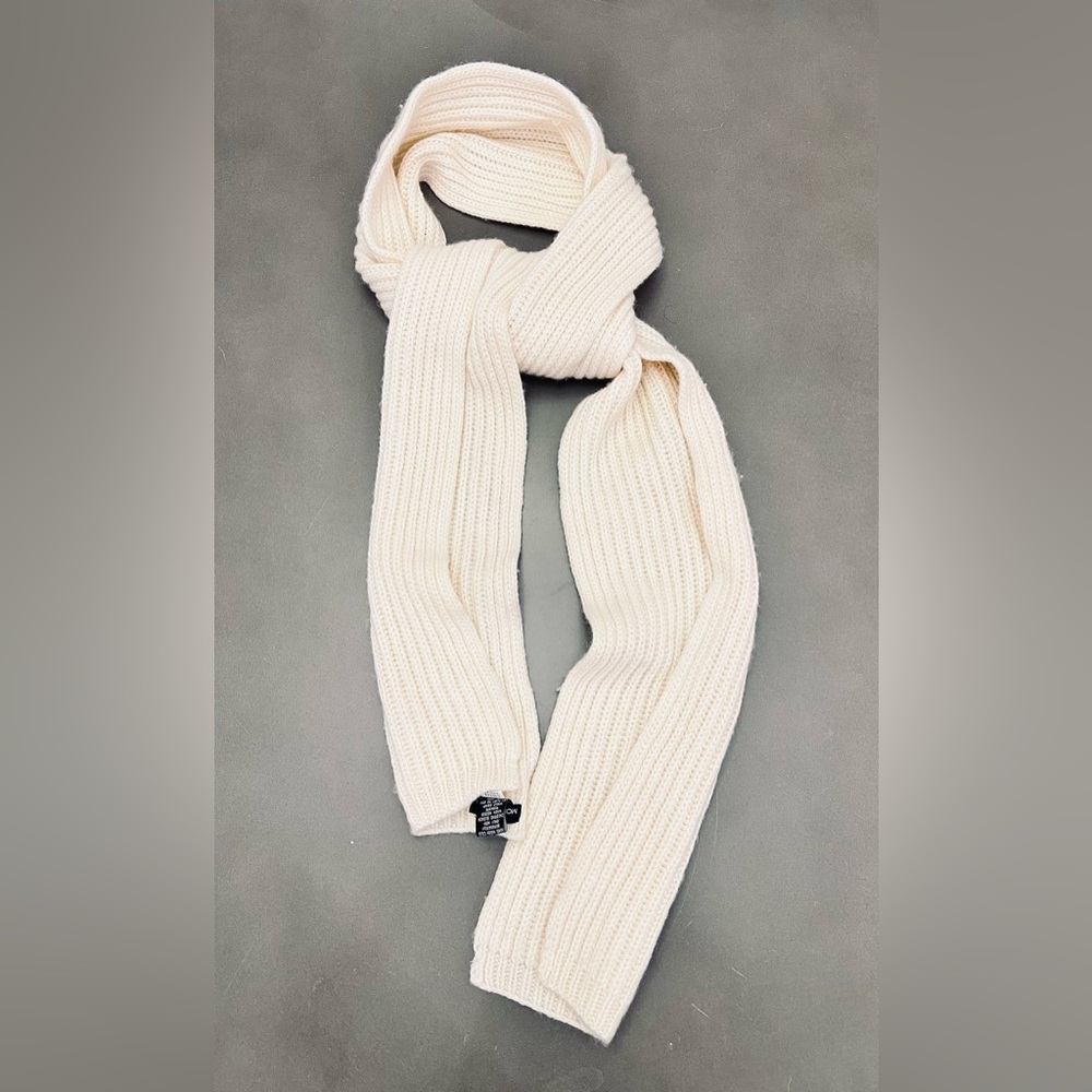 Elegant Cream Knit Scarf